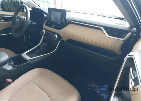 2022 Toyota Rav4 Xle z USA, uszkodzony, nr VIN 2T3W1RFV7NC183125